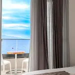 Era Hotel