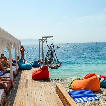 Hotel Era Sarande