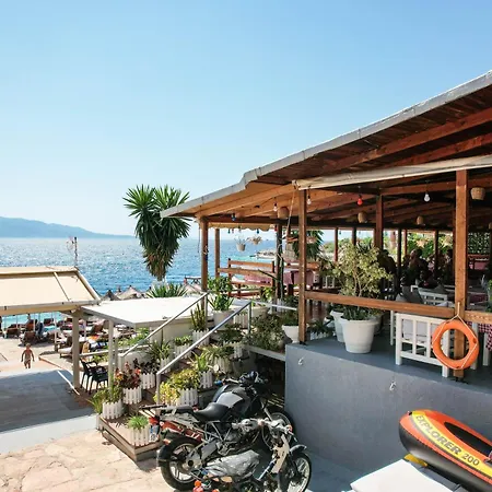 Hotel Era Sarande