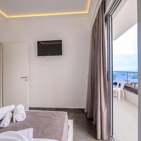 Hotel Era Sarande