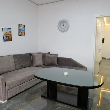 Era Hotel 3*